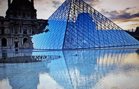 IL LOUVRE E IL MONDO ANTICO